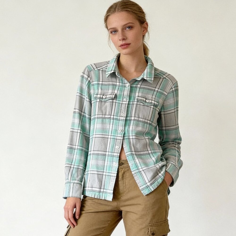 PATAGONIA | Aqua Plaid Flannel Button Down Shirt Sz 2